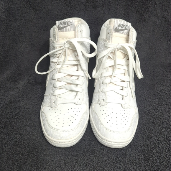 Nike Dunk Sky High 'White Croc Print' Sneaker Wedges - Picture 3 of 9